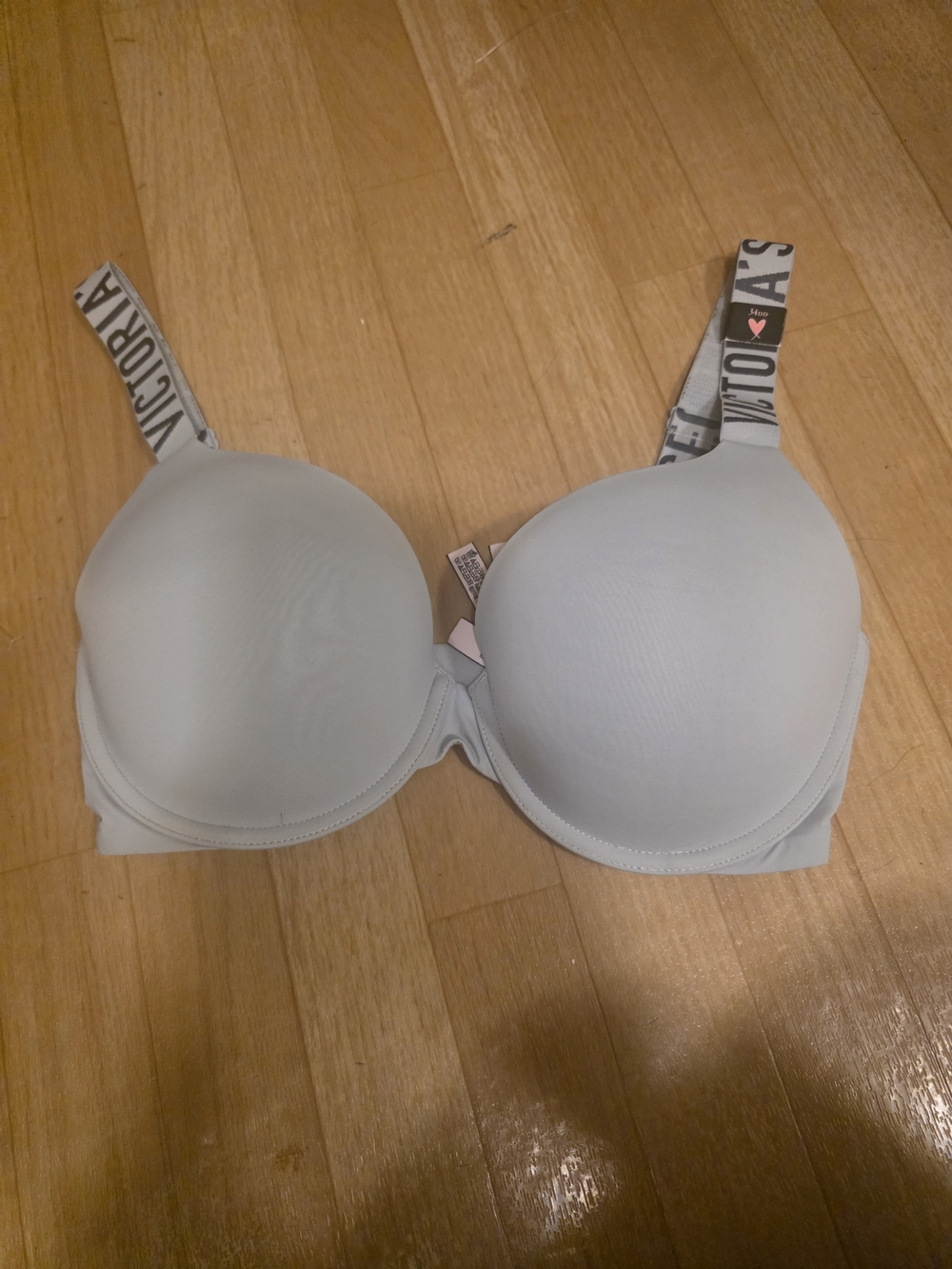 Victoria's Secret Pale Gray Seamless Molded T-Shirt Bra with Logo Straps